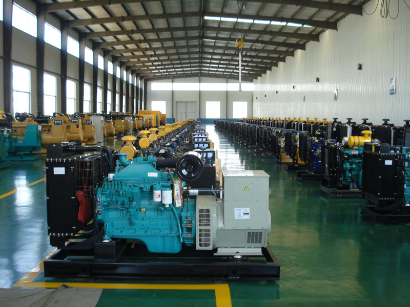 民丰租赁发电机-柴油发电机组冒蓝烟、冒黑烟、冒白烟故障分析