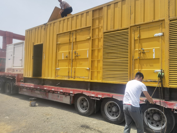 民丰除了负载情况和发动机维护，还有哪些因素会影响 200kw 柴油发电机的油耗？
